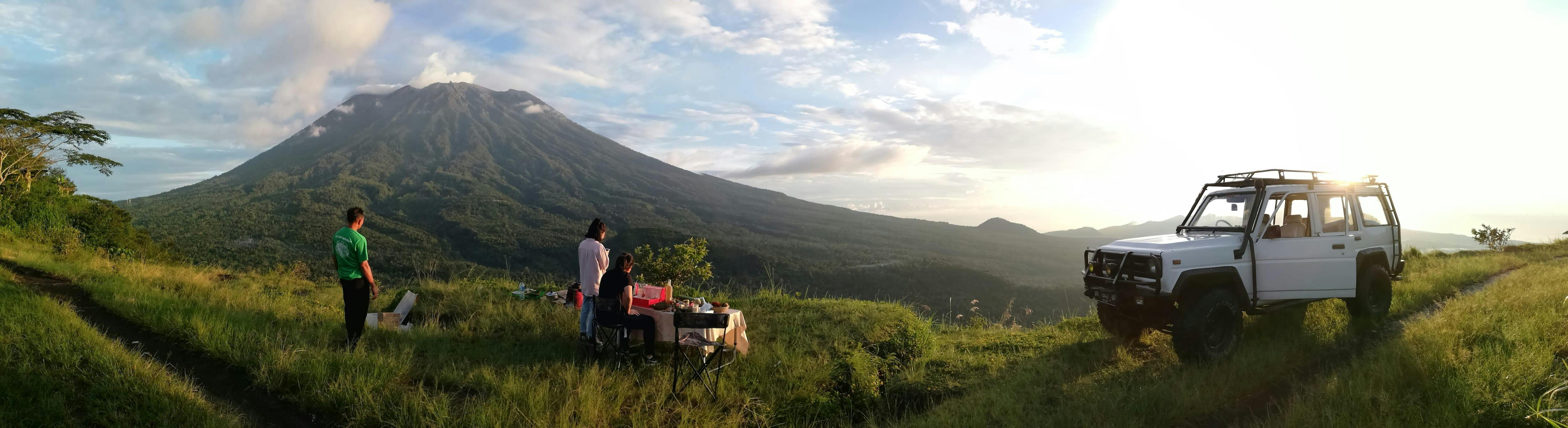 Ost-Bali Geländewagen-Safari bei Sonnenaufgang und Fahrradtour