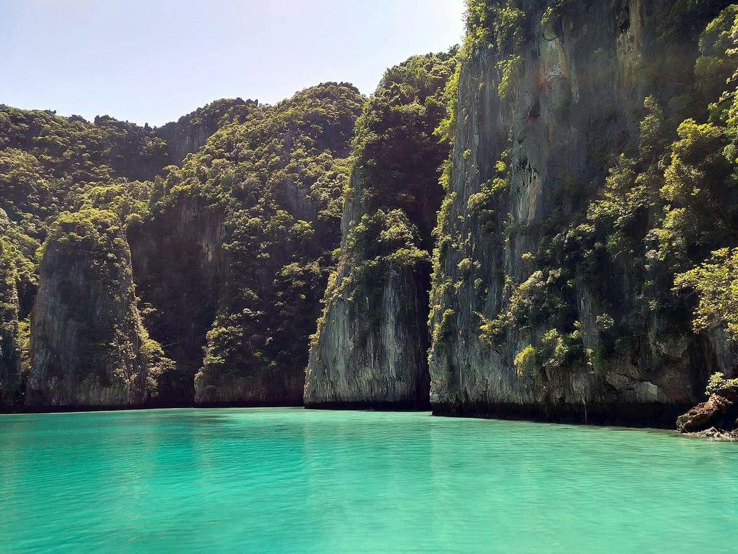 Phi Phi Islands Speedboat Tour with Ton Sai Beach Lunch