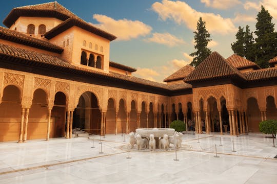 Tour privato di Alhambra, Albaicín e Sacromonte