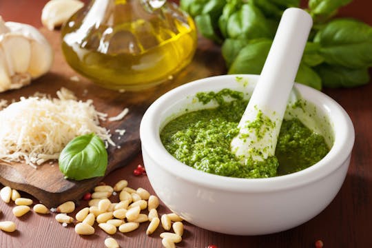 Lekcja gotowania świeżego makaronu i pesto