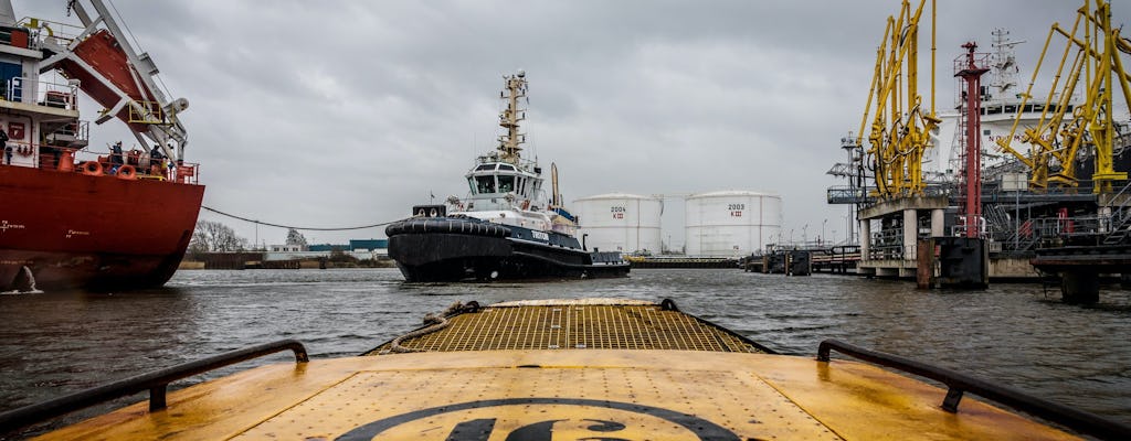 Boottocht in de haven van Amsterdam