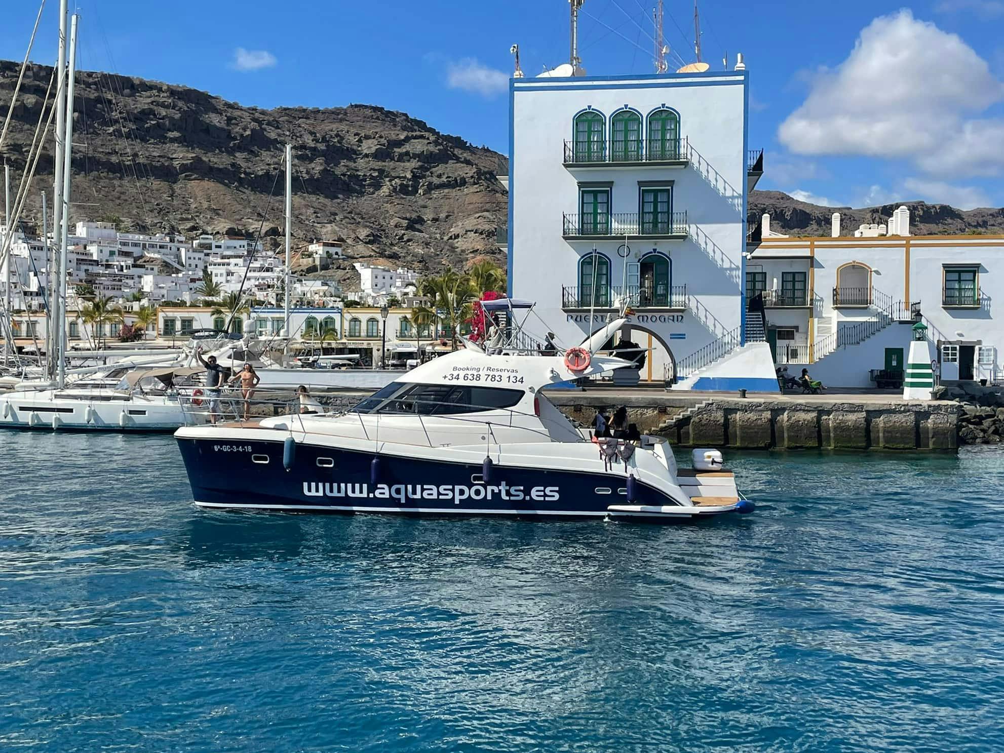 Damiluvi Catamaran Private Charter