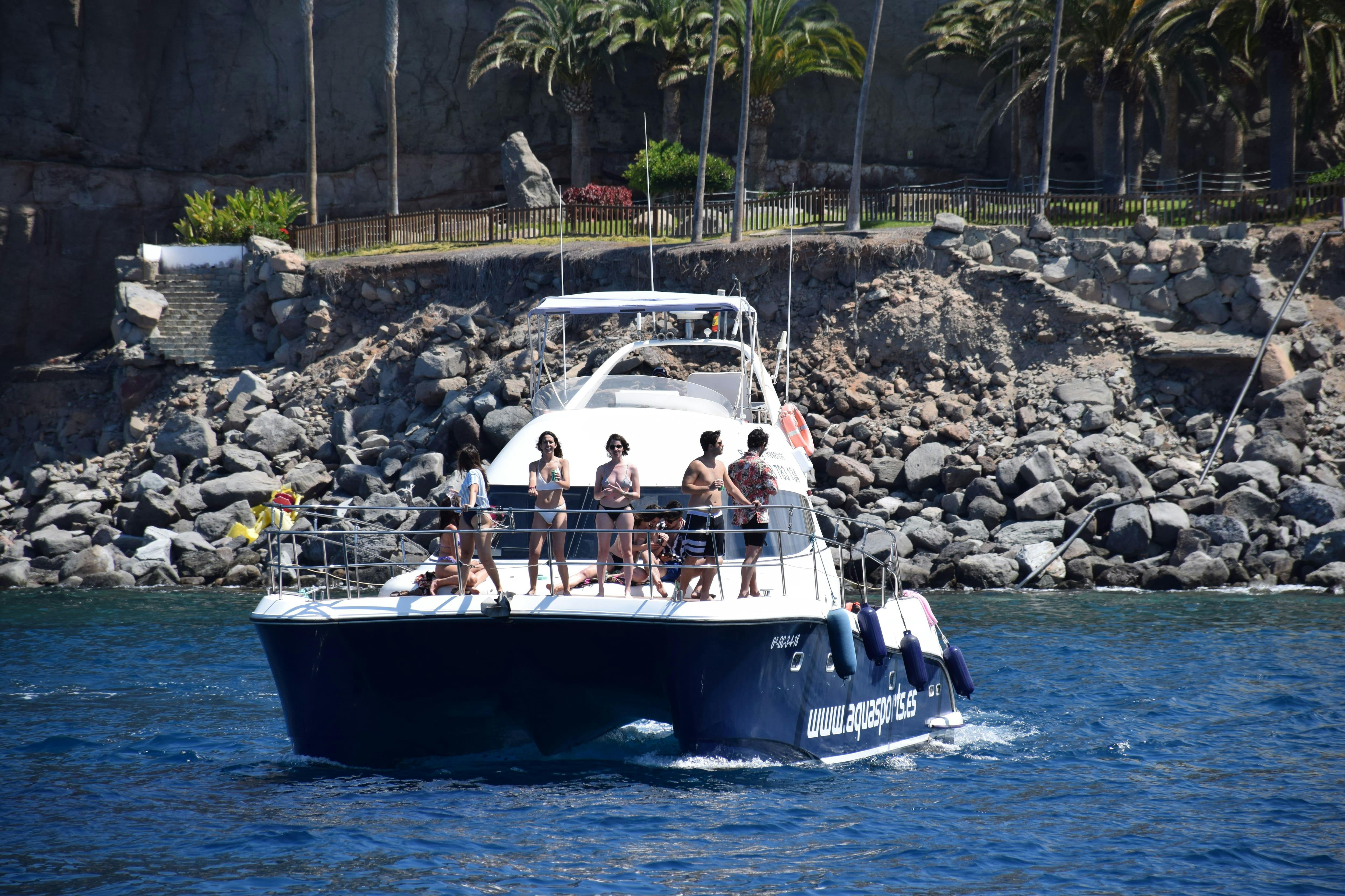 Damiluvi Catamarán Charter Privado