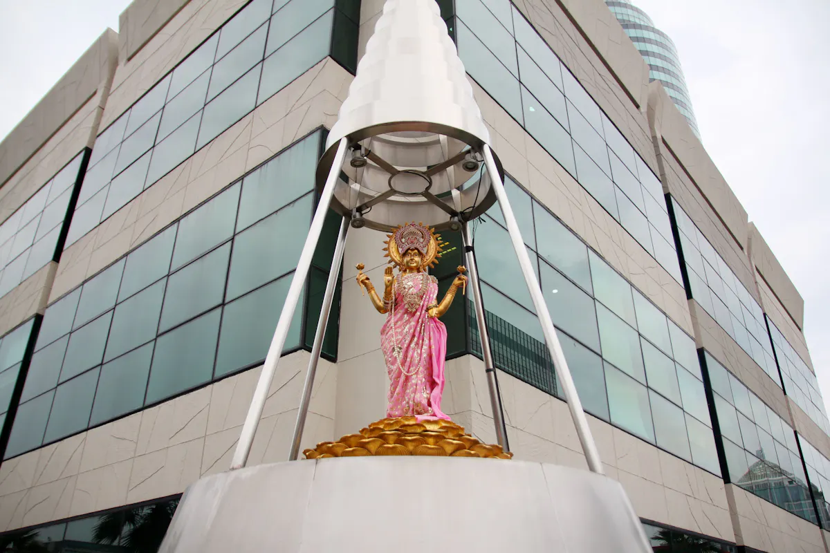 Bangkok Seven Wishes Private Tour