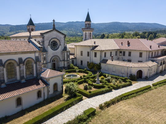 Passeio de trekking no Parque Serre com visita ao museu Charterhouse