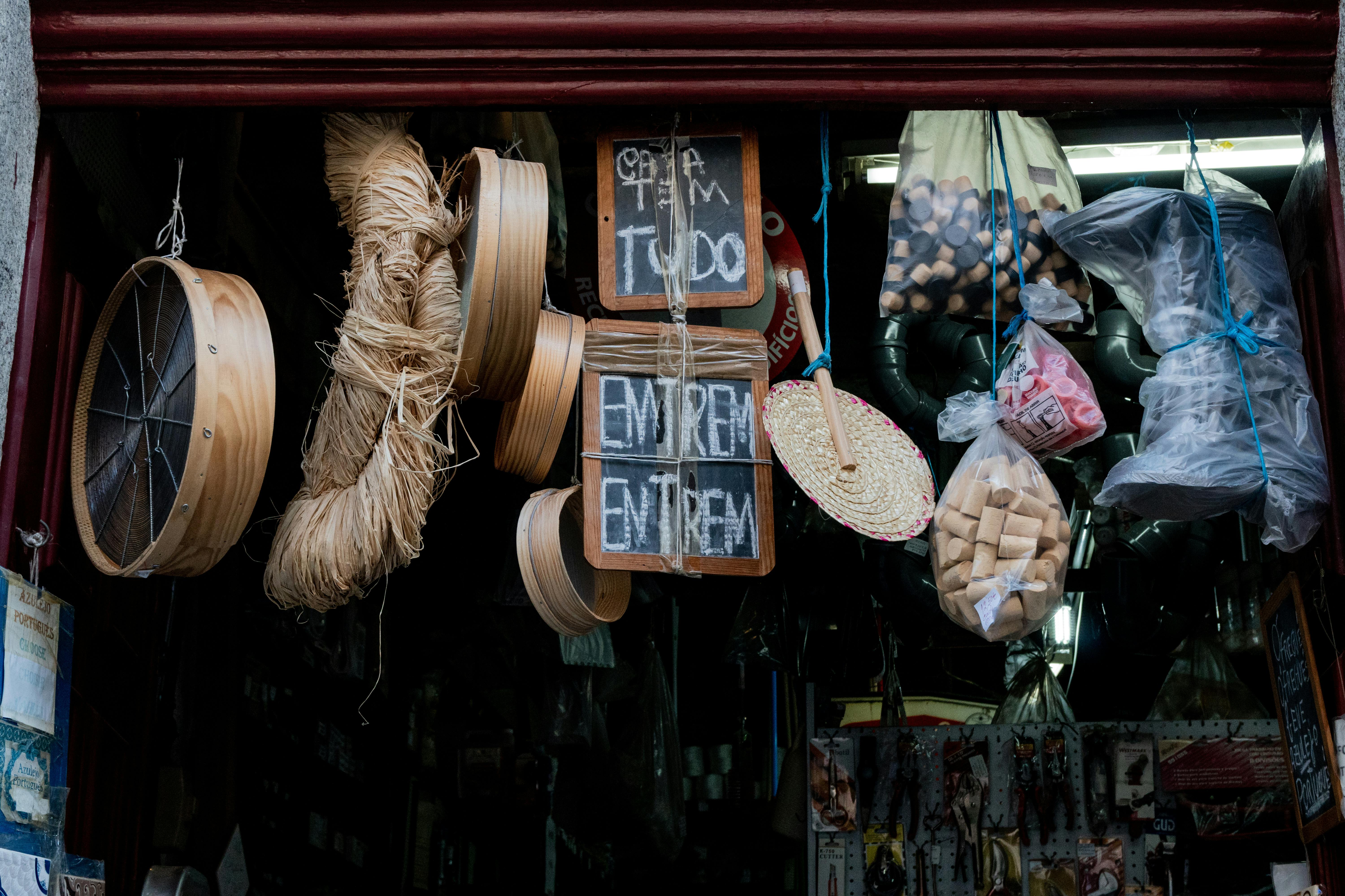 Porto shops with history STEP walking tour