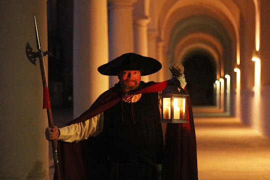 Guided night watchman walking tour in Dresden with nightcap