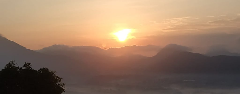 Sonnenaufgang Gunung Putri Lembang Sightseeing-Tagestour ab Bandung