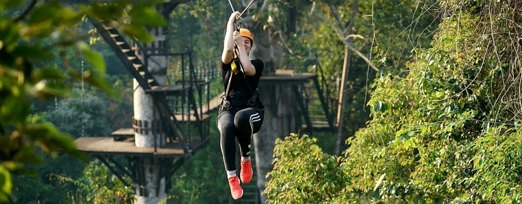Tour de aventura en tirolesa de Angkor