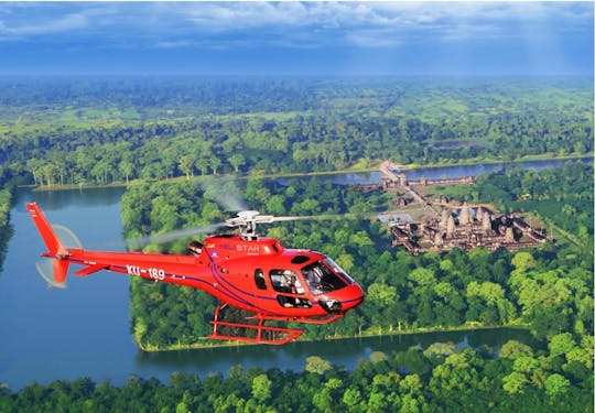 Esperienza di volo in elicottero di 14 minuti del patrimonio mondiale di Angkor