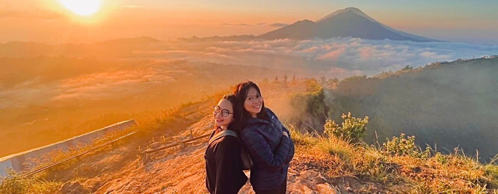 Mount Batur volcano sunrise hike with breakfast at the summit