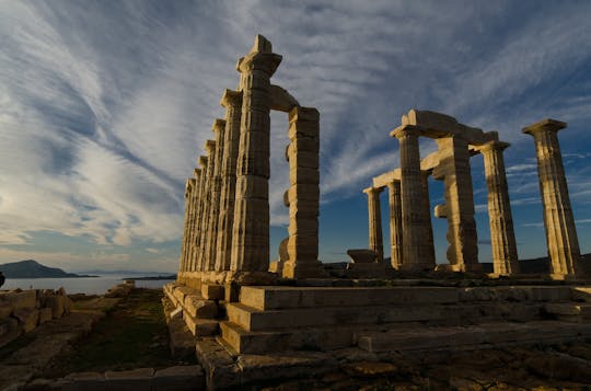 Excursión autoguiada de medio día al cabo Sunion desde Atenas