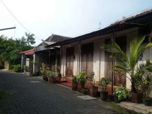 Kauman Village STEP Walking Tour