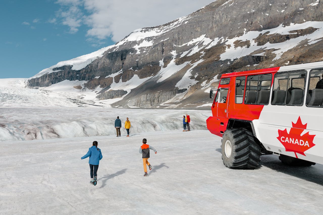 Tour avventuroso di un'intera giornata al Columbia Icefield da Banff
