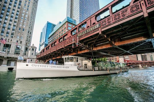 Odisséia com almoço arquitetônico pelo rio Chicago
