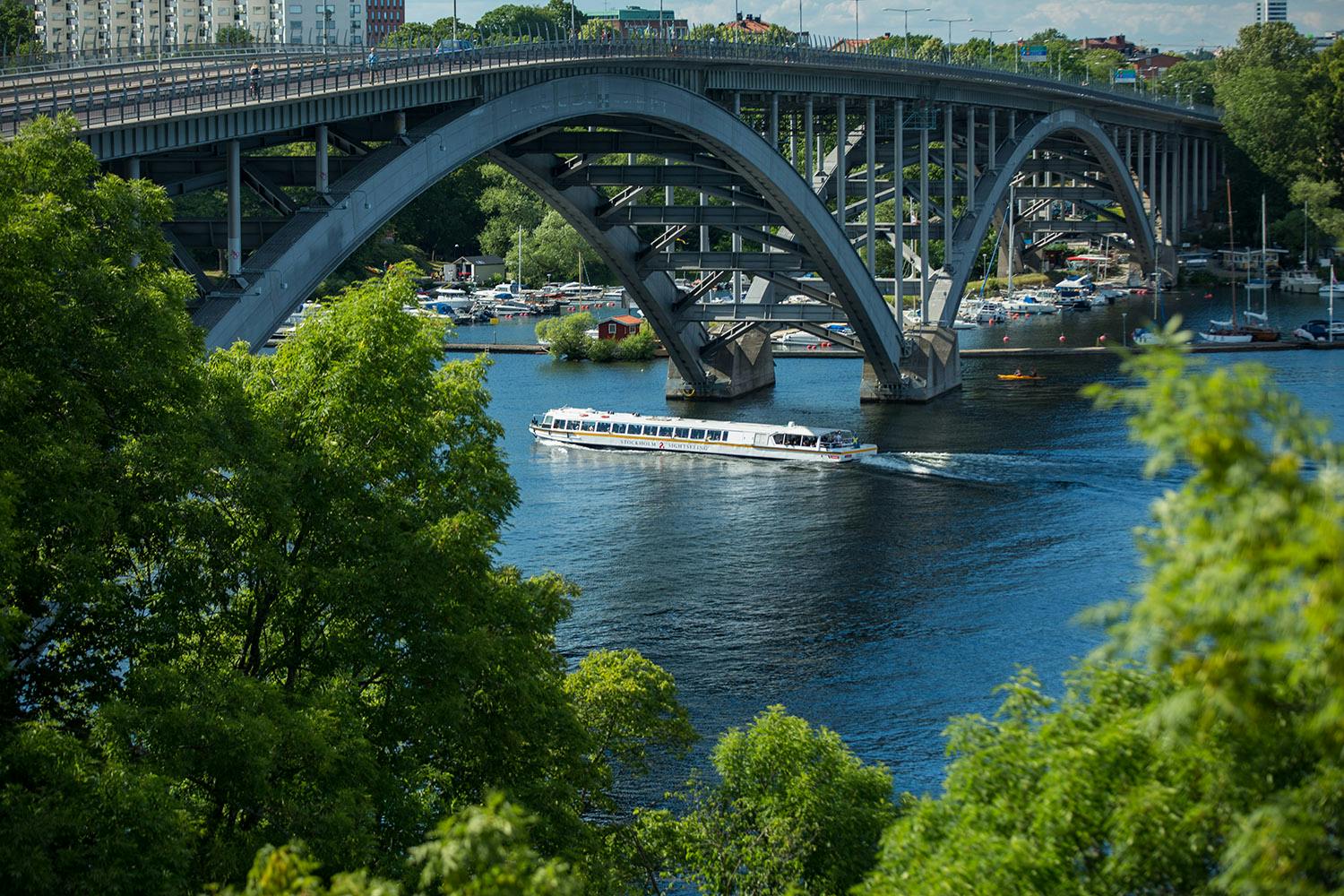 Under the Bridges of Stockholm boat tour.jpg