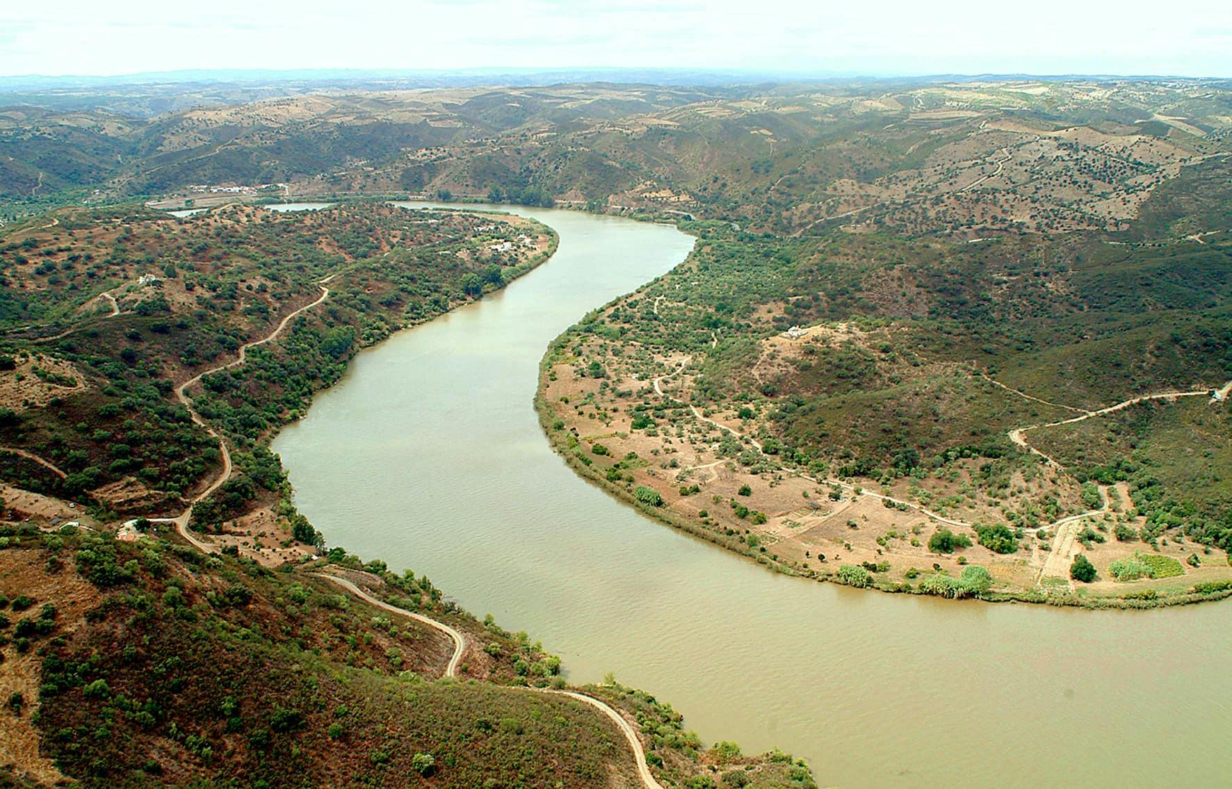 Guadiana River Boat Cruise & Alcoutim Village Tour