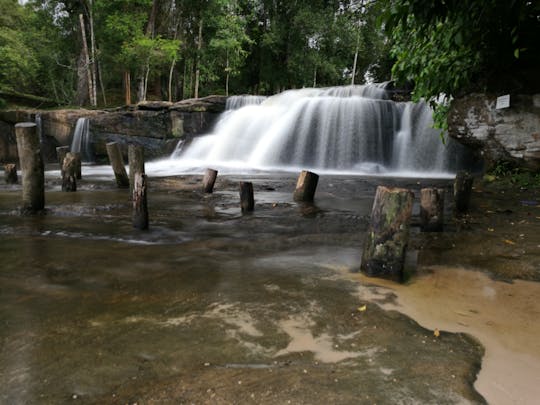 Tour privato della montagna e della cascata di Kulen da Siem Reap