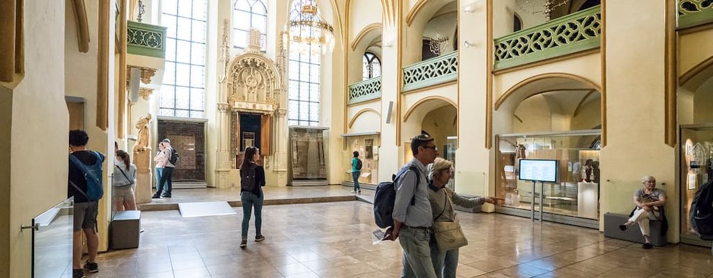 Cidade antiga e judaica de Praga: visita guiada com bilhetes de entrada, café e bolo