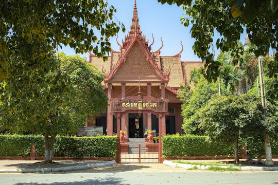 Tour privato di un'intera giornata dell'Essenza di Phnom Penh