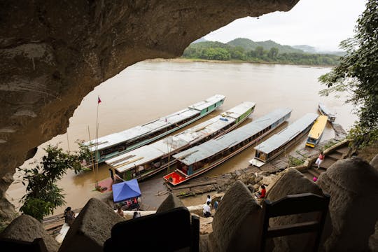 Full-day Pak Ou by boat and Baan Xangkhong