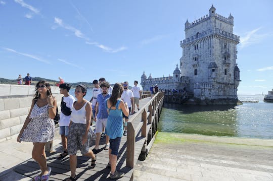 Lisbon full-day city tour with river crossing by ferry