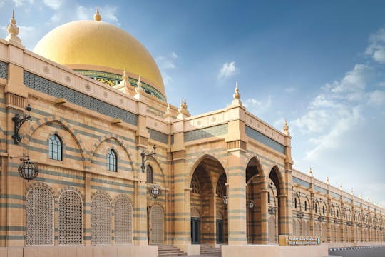 Tour privato di un'intera giornata della città di Sharjah con trasferimento