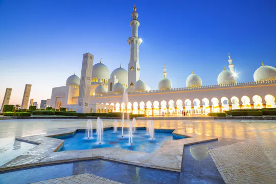 Abu Dhabi-moskee en Warner Bros.-tour vanuit Dubai