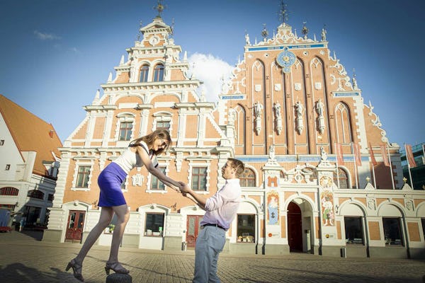 Entdecken Sie die alte Fotoshooting-Tour durch Riga