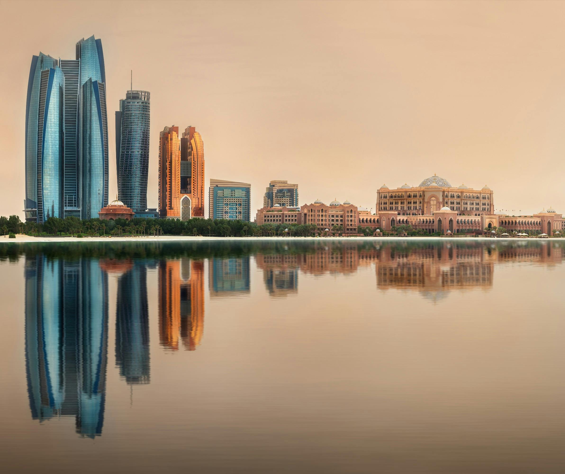 Abu Dhabi stadstour met pick-up service