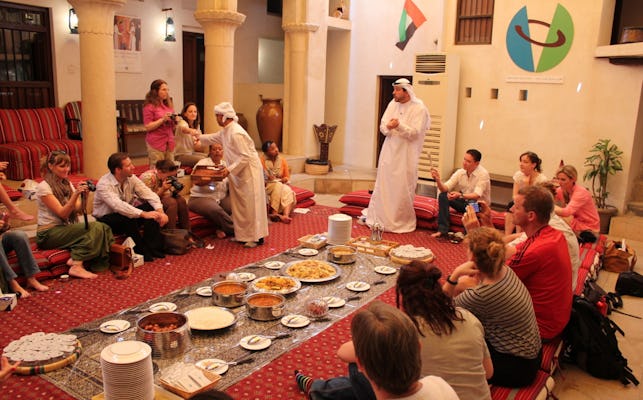 Emirati Arts and cultural tour from Dubai