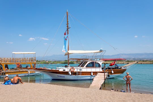Visite privée de Sidé antique et croisière en bateau