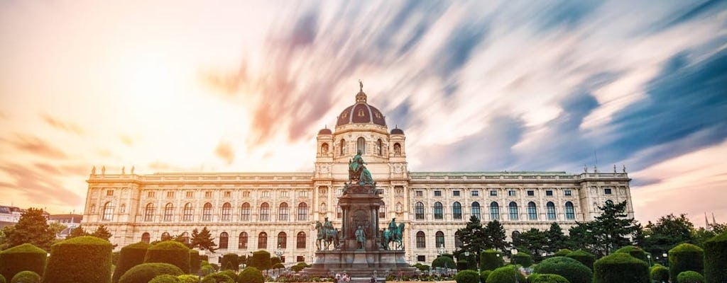 Rodzinna wycieczka piesza po Wiedniu z prywatnym przewodnikiem