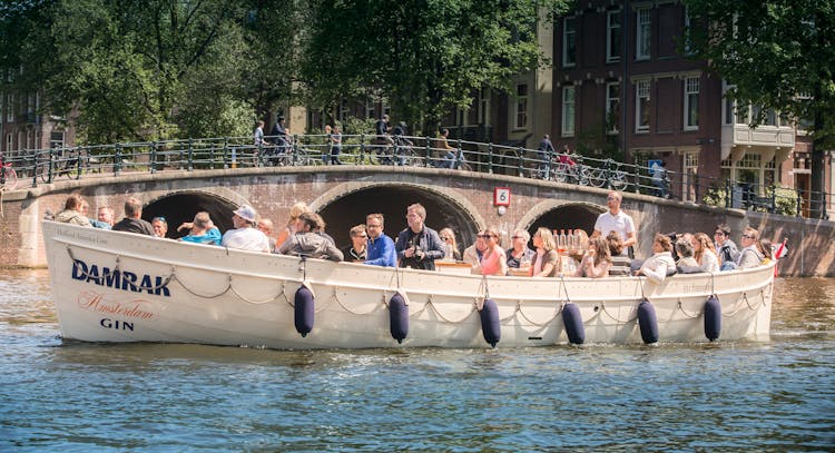 Amsterdam family canal cruise