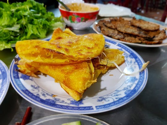 Visite gastronomique de Da Nang en moto avec chauffeur