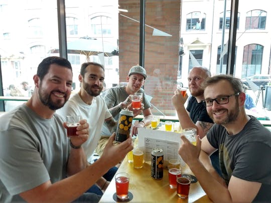 Passeio a pé com cerveja artesanal de Leeds