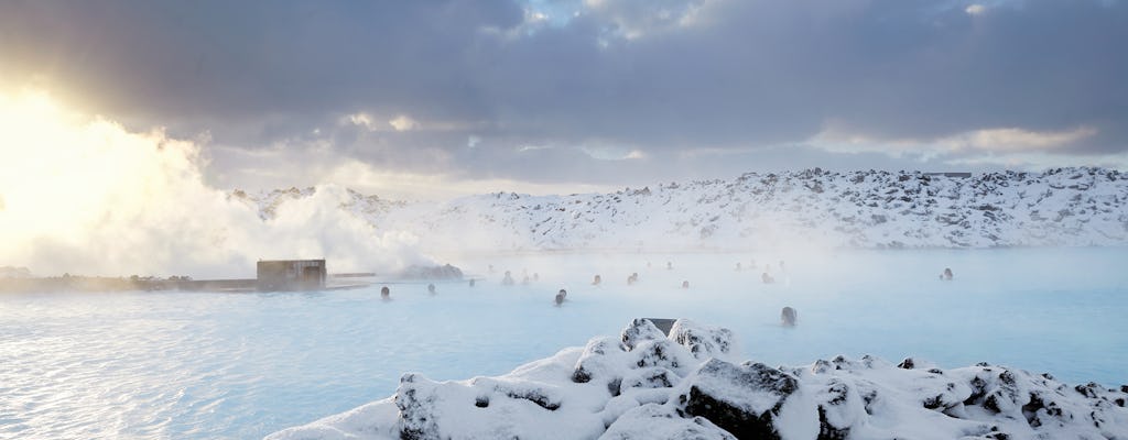 Entradas para el Círculo Dorado y la Laguna Azul con cráter volcánico Kerid