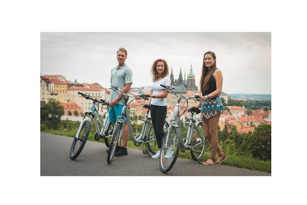 Private E-Bike Prag Highlights Tour mit Abholung