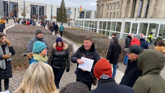Rundgang durch das Schlachtfeld des Reichstags