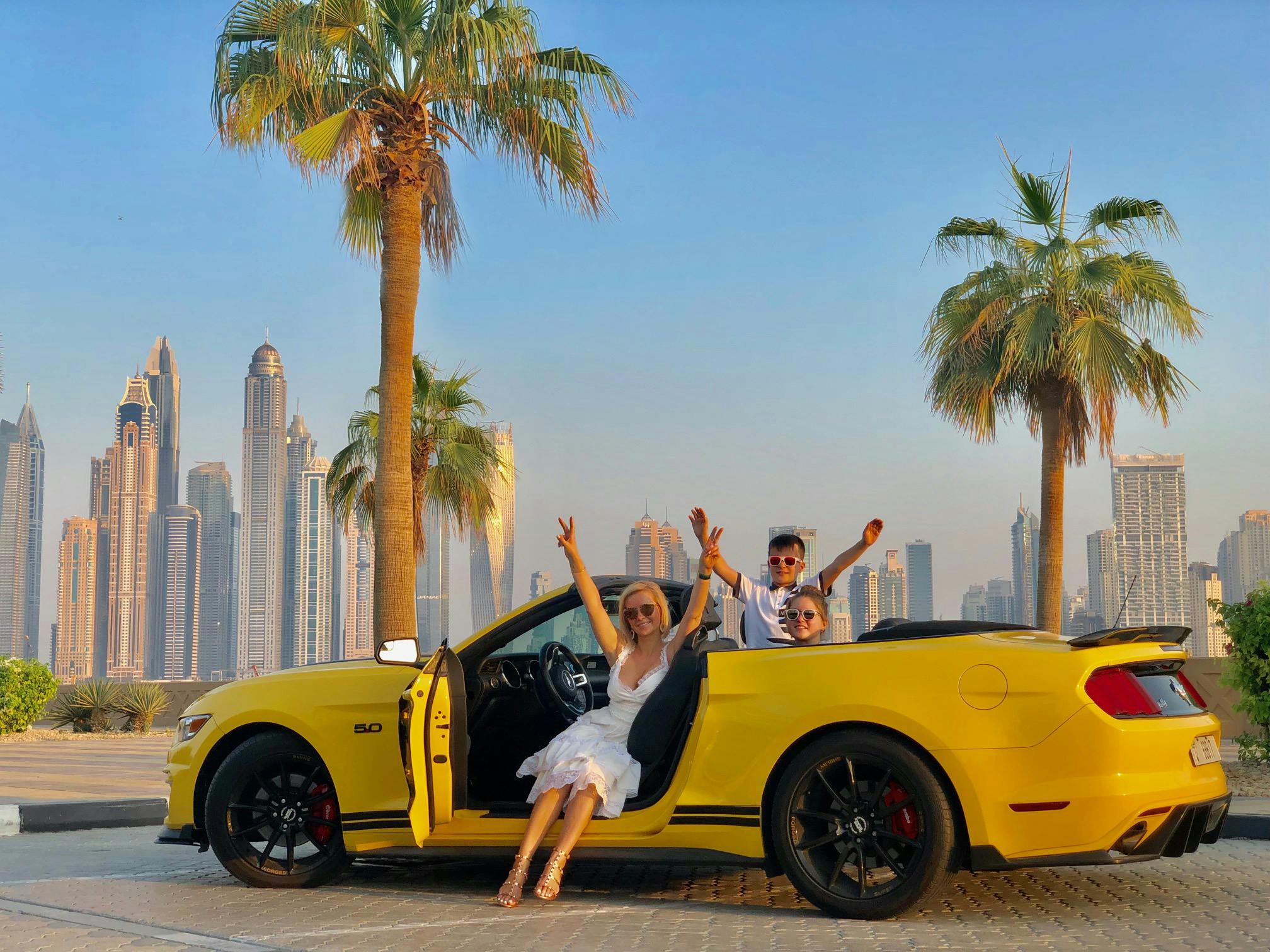 Dubai 3-hour private city tour in a convertible