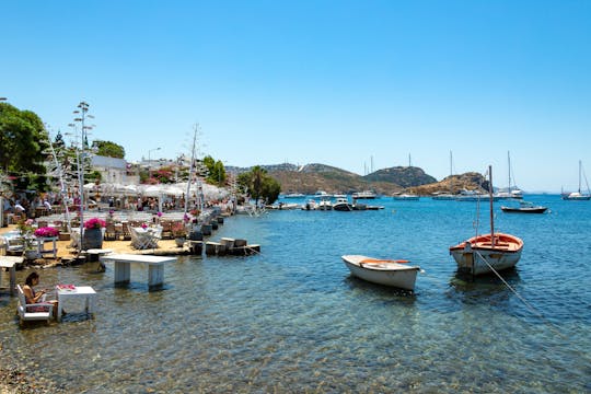 Bodrum Peninsula highlights tour with bazaar visit