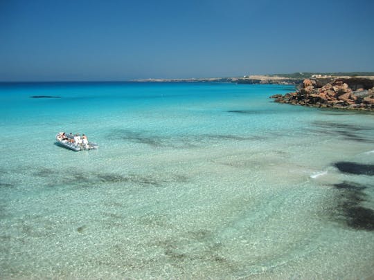 Excursión en barco para hacer snorkel en Formentera