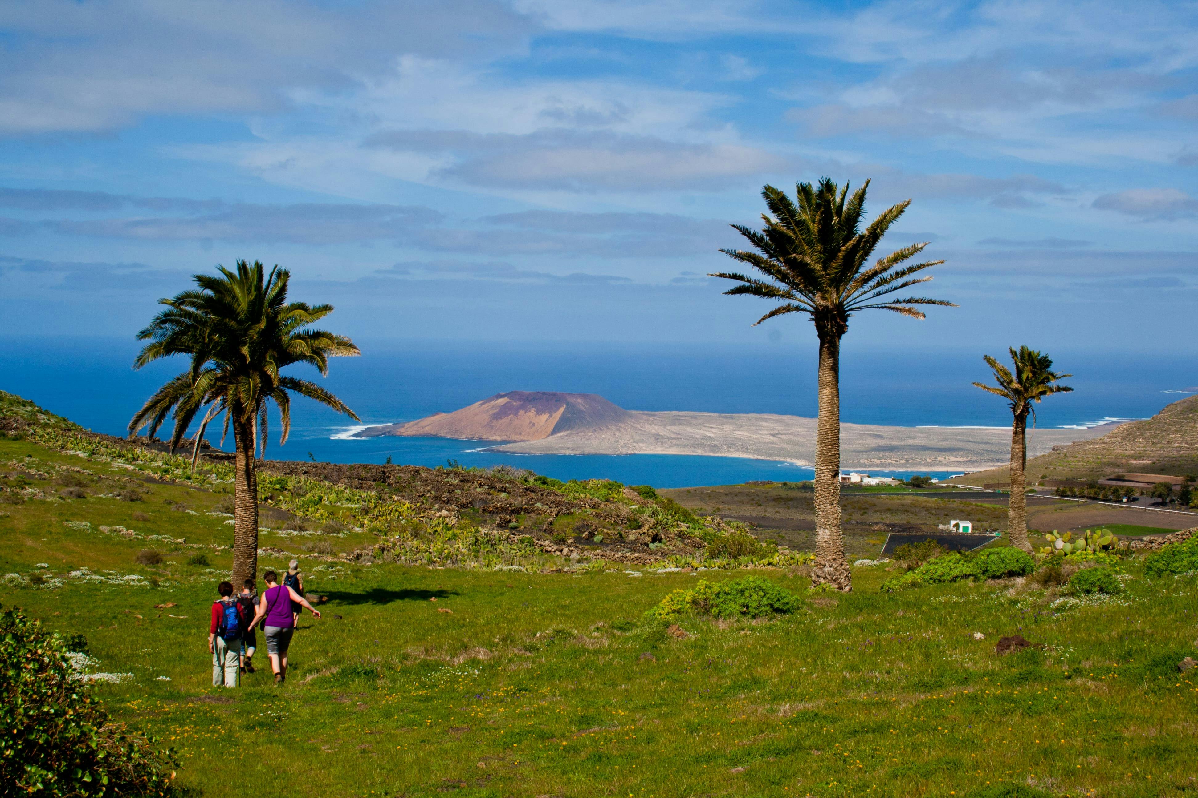 La Corona Volcano Trekking Ticket