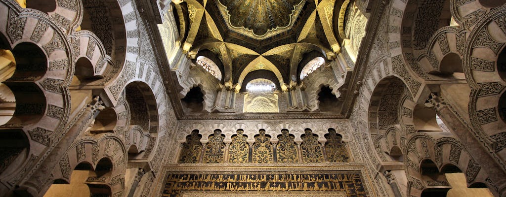 Entradas sem fila e visita guiada à mesquita-catedral e ao bairro judeu de Córdoba