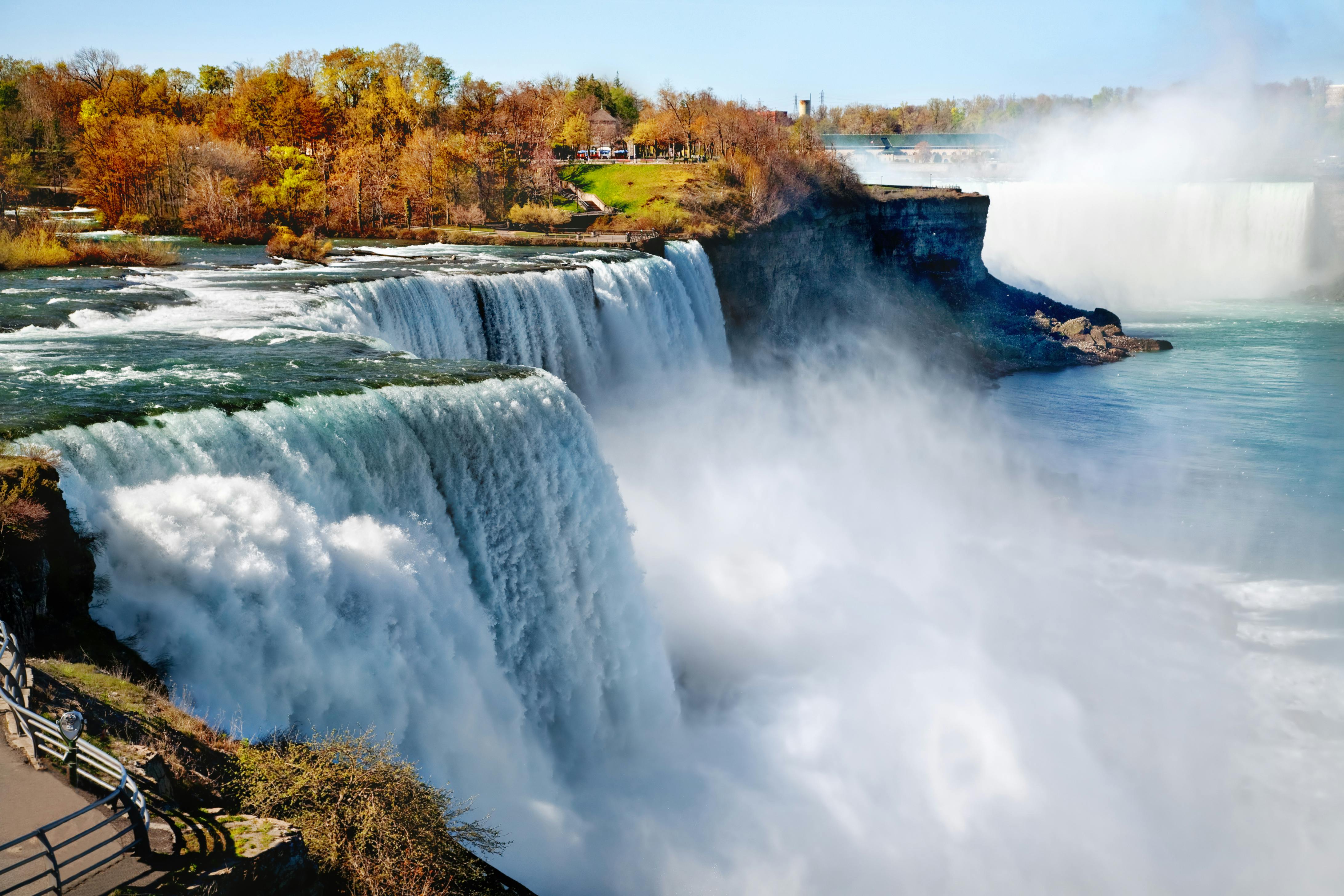 Откуда водопад. Северная Америка Ниагарский водопад. Ниагарский водопад Канада. США Ниагара водопад. Ниагарский водопад - Niagara Falls.