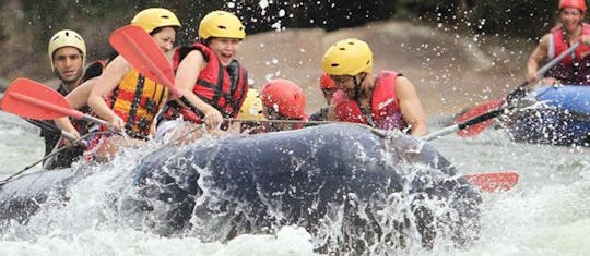 Passeio de rafting na região de Galle