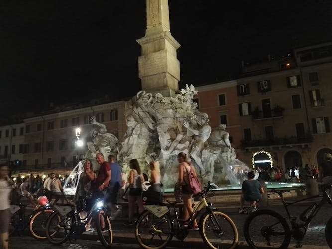 E-bike tour of Rome by night