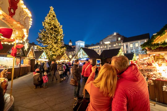 Волшебная рождественская пешеходная экскурсия с гидом в Базеле