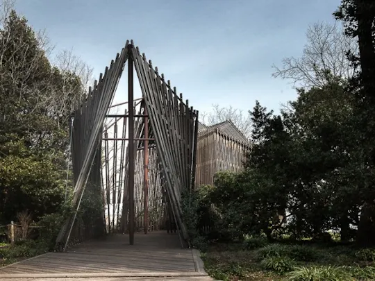 Borges Labyrinth, Wood of the Foundation and the Vatican chapels tour with audio guide