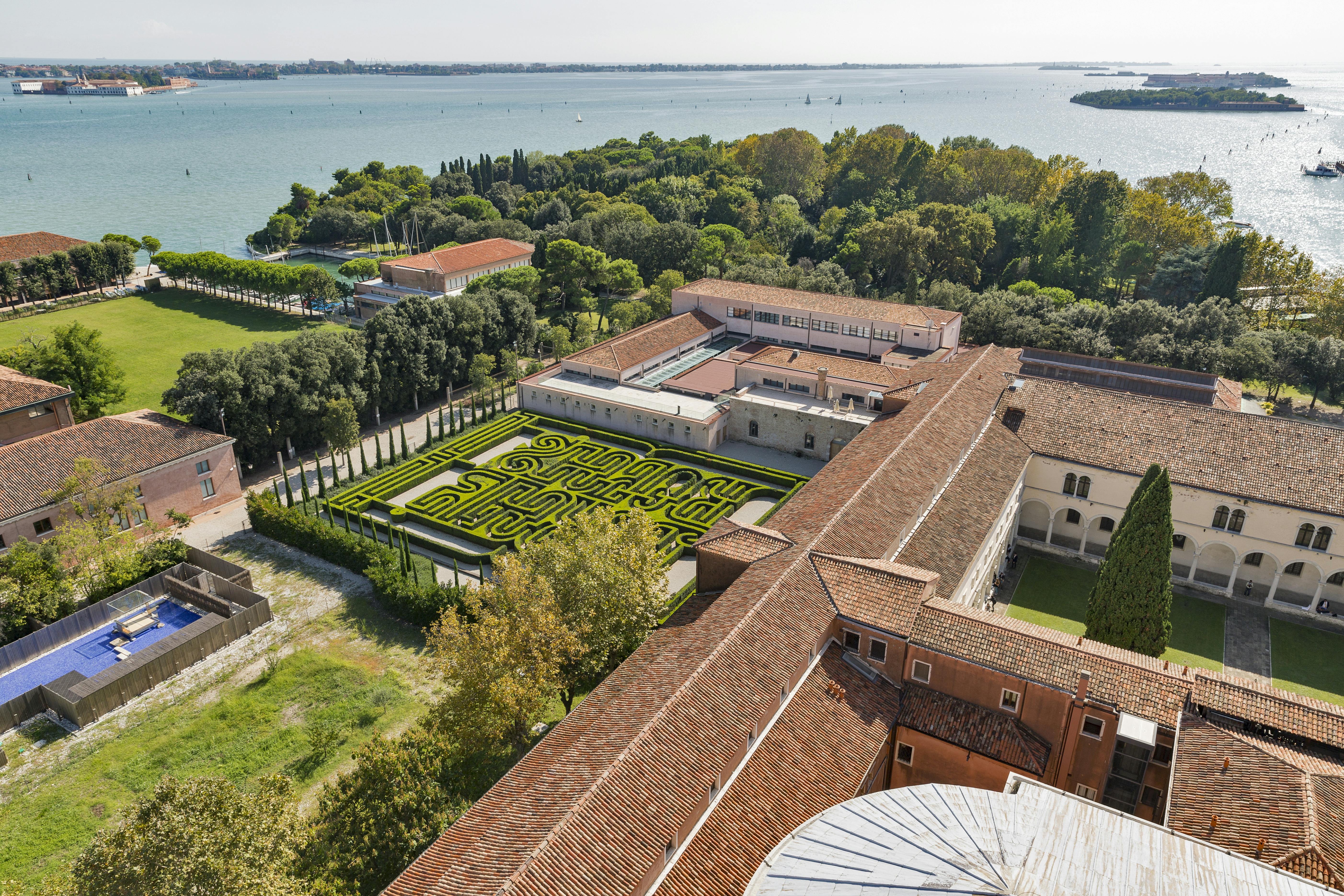 Fondazione Giorgio Cini Borges Labyrinth and Vatican chapels tour with audioguide Musement